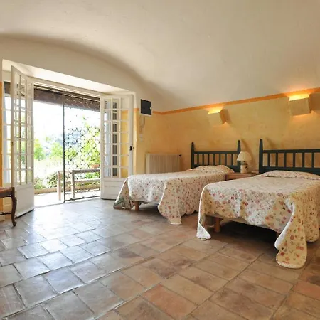 Tatil Evi 4 Bedroom Awesome In St Paul De Vence Saint-Paul-de-Vence