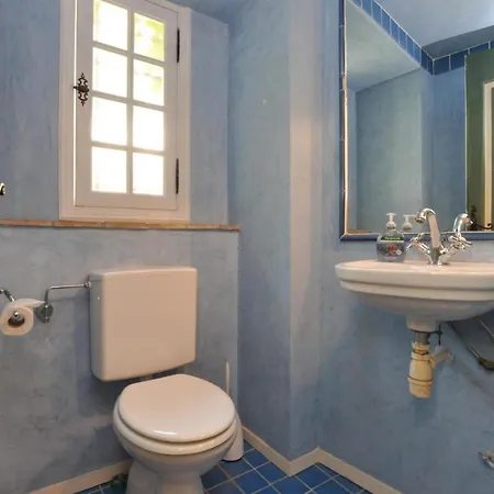 Tatil Evi 4 Bedroom Awesome In St Paul De Vence *