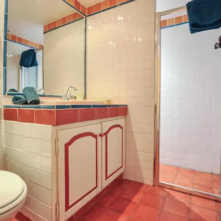 4 Bedroom Awesome In St Paul De Vence * Saint-Paul-de-Vence