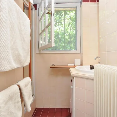 4 Bedroom Awesome In St Paul De Vence Tatil Evi *