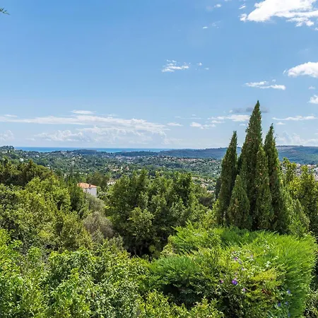 4 Bedroom Awesome In St Paul De Vence Tatil Evi