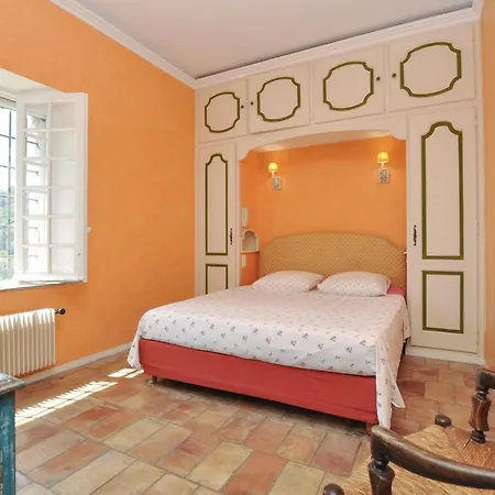 4 Bedroom Awesome In St Paul De Vence Saint-Paul-de-Vence