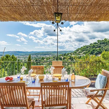 4 Bedroom Awesome In St Paul De Vence Holiday home Saint-Paul-de-Vence